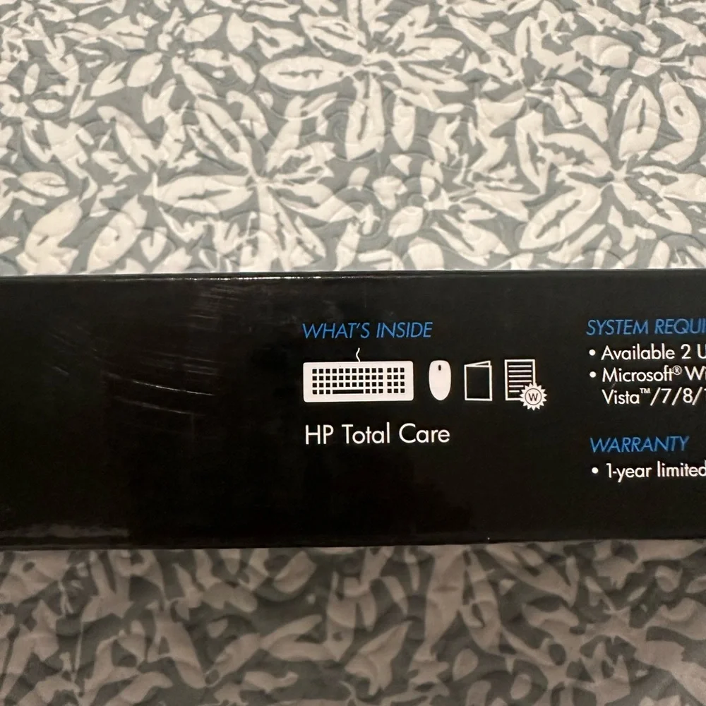 Brand new. All what is in the picture, is inside the box.